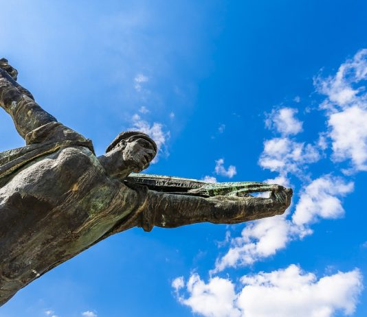 Josip Broz Tito dobija spomenik