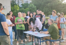 Protest roditelja učenika OŠ "Oktoih" (VIDEO)