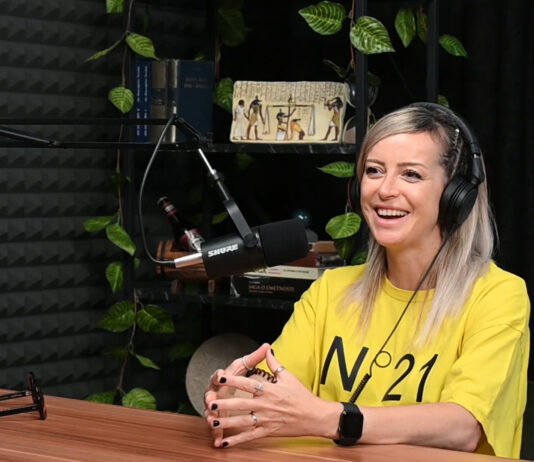 Najuspješnija didžejka iz Crne Gore je sa Zabjela (VIDEO)
