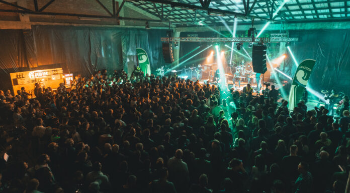 Rock živi na Zabjelu: Uspješan početak Rockstrikcije u Kolektoru