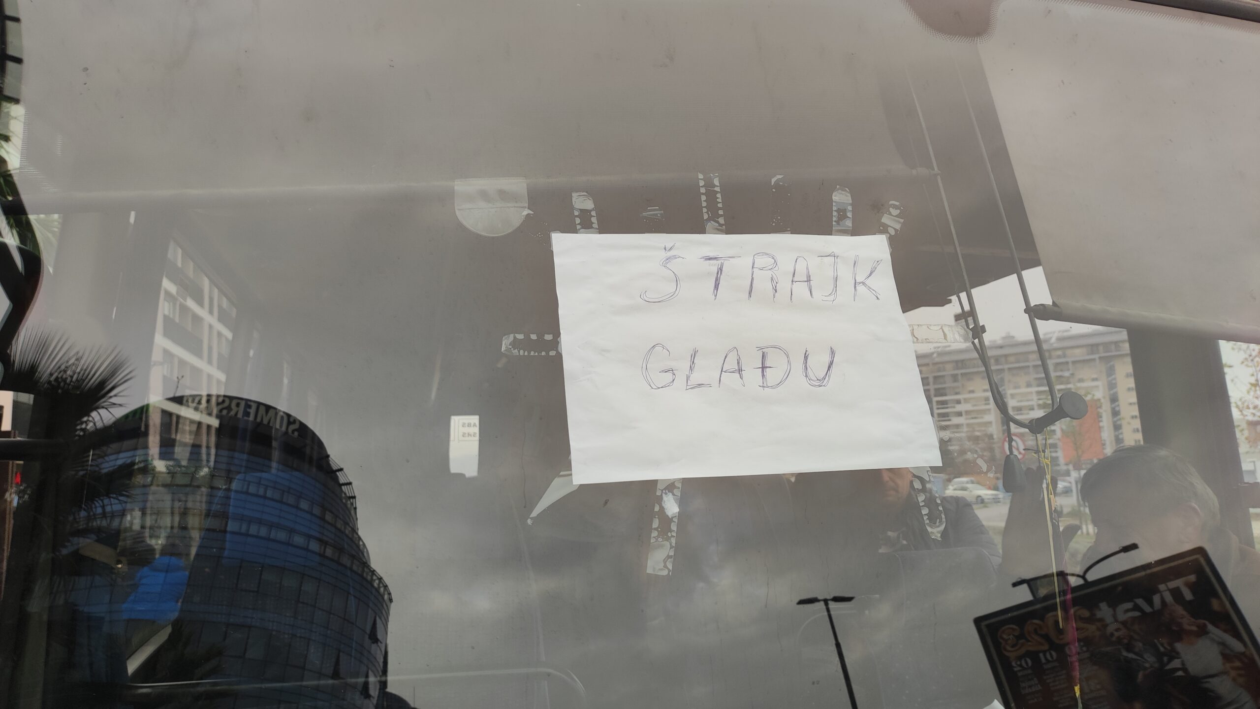Štrajk glađu: Danilovgradski prevoznici traže stanicu na Zabjelu