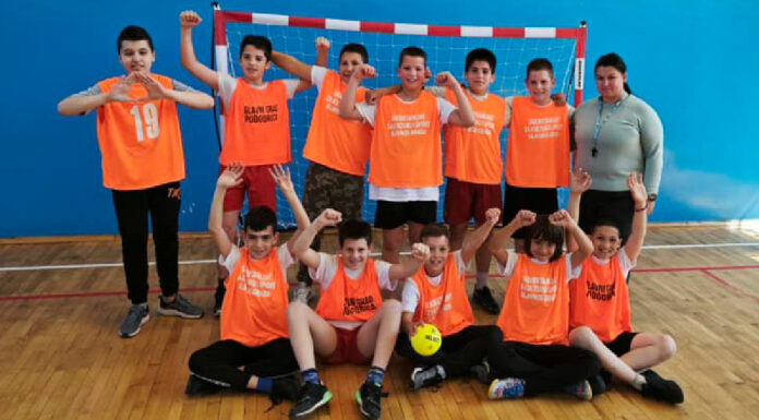 OŠ "Oktoih" najbolja i u mini-rukometu, treće mjesto u plivanju