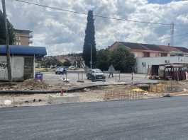 Kako čudno piše "bulevar": Saobraćaj pušten, posao daleko od gotovog